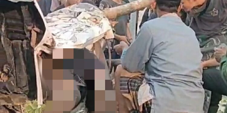 Diduga Rem Blong, Sopir Truk Tewas Usai Tabrak Pohon-Bangunan Pabrik di Cikalongkulon