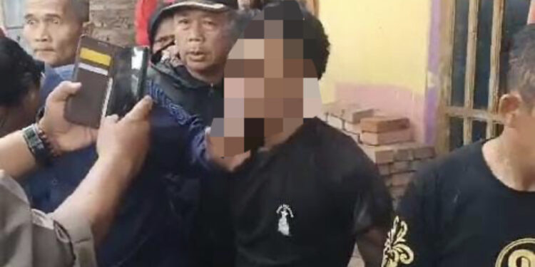 Hendak Mencuri Motor, Seorang Pria di Pagelaran Babak Belur Dihajar Massa