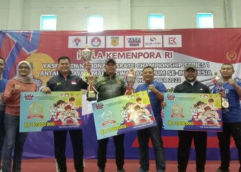 Borong Medali Kejurnas Kemenpora, Tim Karate Cianjur Bikin Bangga