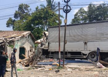 Jadi Penyebab Kecelakaan, Sopir Truk Air Mineral Belum Ditetapkan Tersangka