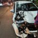Adu Banteng Motor Mobil di Jalan Raya Bandung, Satu Tewas