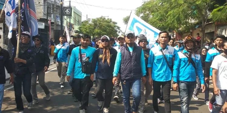 Serikat Buruh di Cianjur Buka-bukaan Modus Pengusaha Licik PHK Karyawan