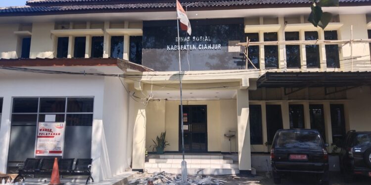 Penerima Bansos Rumahnya Ditandai ‘Keluarga Miskin’, Tulisannya Akan Diganti dengan Keluarga Pra-sejahtera