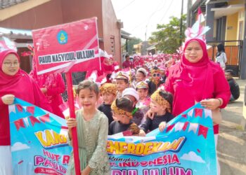 Tanamkan Nilai Kebangsaan, Dua Sekolah di Kelurahan Sayang Gelar Karnaval
