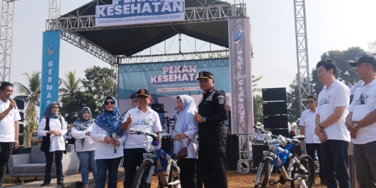 Fasilitasi Masyarakat, Dinkes Gelar Pekan Kesehatan di Lapang Ciherang