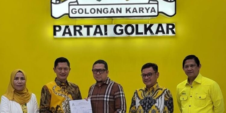 Denas dan Dokter Efa Kantongi Rekomendasi DPP Partai Golkar Maju di Pilkada 2024