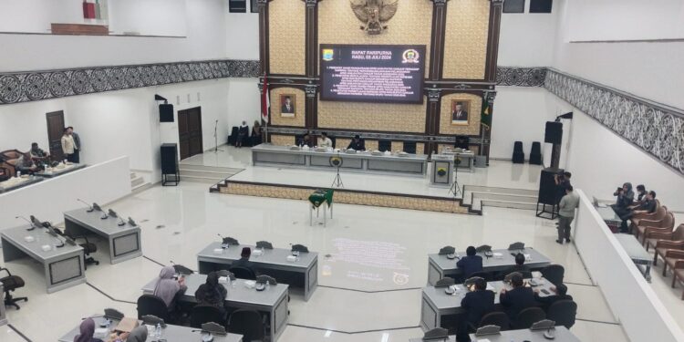 Nah Lho! Agenda Pelantikan 50 Anggota DPRD Cianjur Batal Digelar Hari Ini