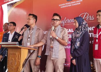 Kehadiran Ramzi Sedot Perhatian, Sebut Nyalon Wabup karena Ada Lesti Kejora