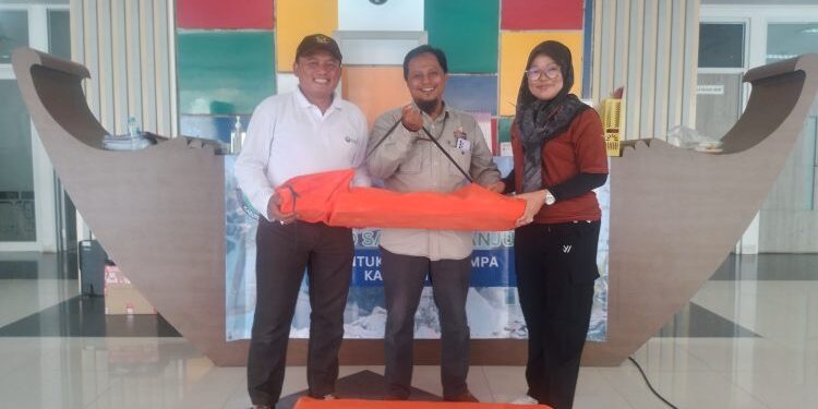 Empati Gempa Kabupaten Bandung, RSUD Sayang Salurkan Bantuan 32 Veldbed