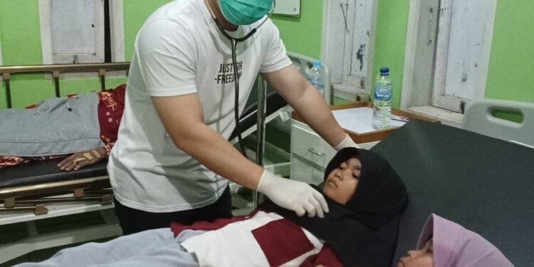 Puluhan Warga di Ciranjang Diduga Keracunan Usai Menyantap Nasi Boks