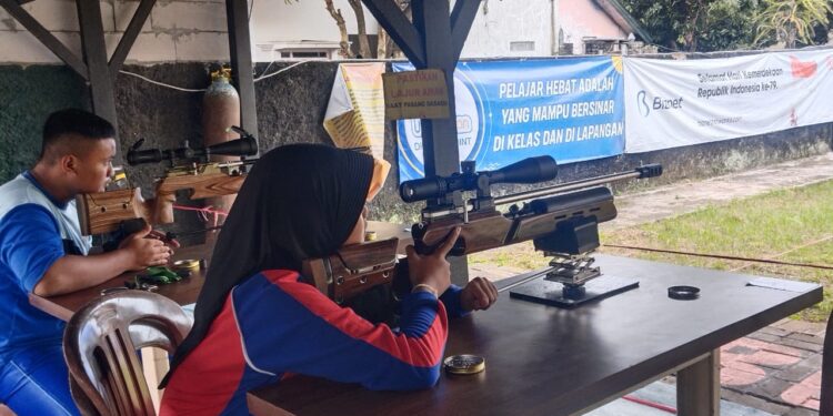 Jaring Atlet Muda Berbakat, Perbakin Cianjur Gelar Turnamen Menembak Antarpelajar