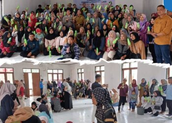 Disbudpar Cianjur Beri Pelatihan Ekonomi Kreatif pada Warga Cibinong