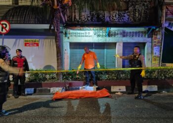 Seorang Remaja Ditemukan Tewas Tersungkur pada Trotoar di Jalan Suroso