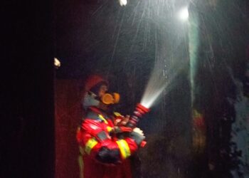 Satu Rumah di Pacet Ludes Terbakar, Penghuninya Selamat