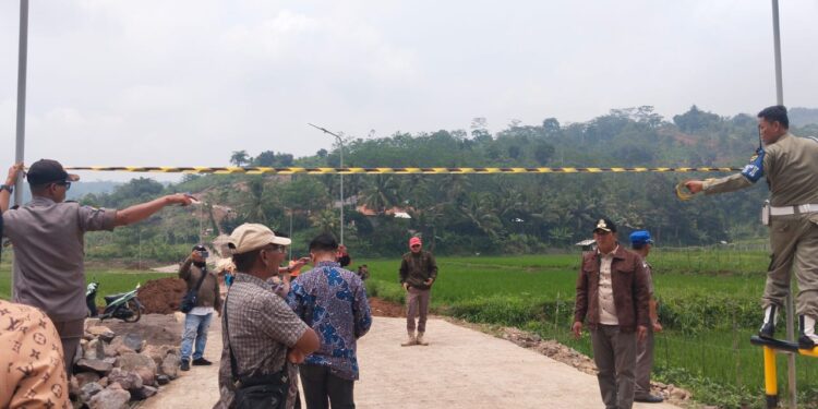 Usai Dihentikannya Pembangunan Peternakan Ayam di Cikalongkulon, DPRD Cianjur Minta Forkopimcam Aktif Mengawasi