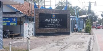 Ketua Dewan Pendidikan Sebut Kegiatan SMAN 1 Cianjur ‘Piknik Berkedok Study Tour’