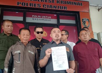 Didampingi Kantor Hukum Fans & Partners Law Firm, Ratusan Petani Korban Dugaan Pencatutan Data Laporan ke Polres Cianjur