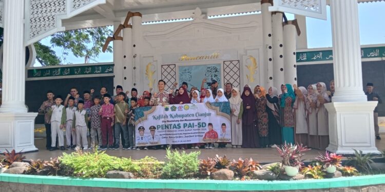 Bupati Lepas Kafilah Pentas PAI SD Tingkat Jawa Barat, Cianjur Targetkan Juara