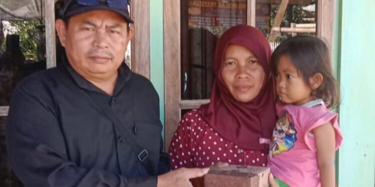 Pemerintah Desa Wangunjaya Salurkan PMT dan BLT Dana Desa