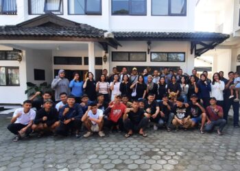 KONI Cianjur Lepas Tim Bola Voli Putra dan Putri ke BK Porprov di Bekasi