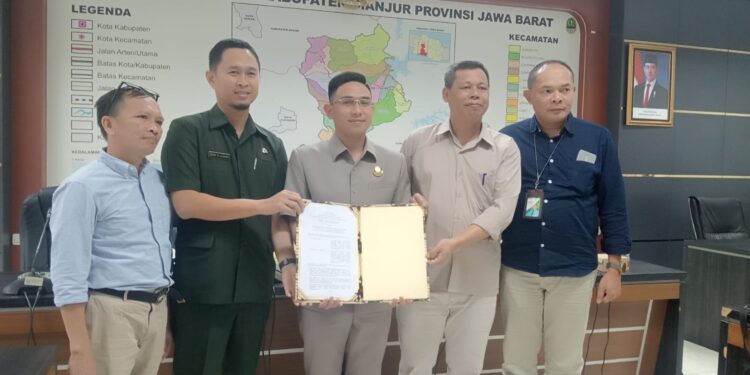 Pansus DPRD Selesaikan Pembahasan Raperda Perubahan Nomenklatur Perangkat Daerah, DTPHPKP Dilebur jadi Dua Instansi