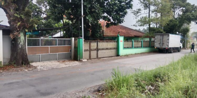 Kejari Cianjur Geledah Rumah Tersangka Korupsi PJU, Kuasa Hukum Menghormati Prosesnya