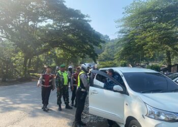 Cegah Massa Unjukrasa saat Hari Tani Nasional, Polri/TNI Sekat Perbatasan Cianjur-Bogor
