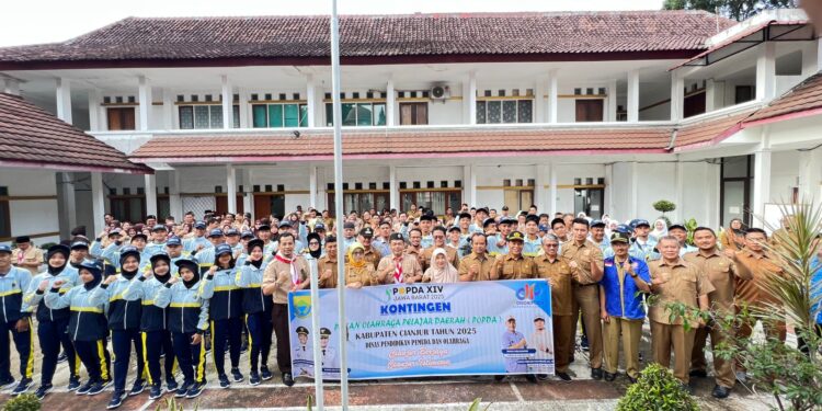 Disdikpora Cianjur Lepas 49 Pelajar Peserta Popda XIV Jabar