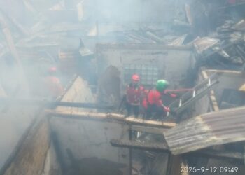 Diduga Akibat Pembakaran Sampah, Enam Rumah Warga di Gadog Ludes Terbakar