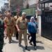 Anggota DPRD Kota Bandung Nina Fitriana Tinjau Siskamling Bareng Walikota