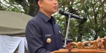 Peringati HSP, Bupati Cianjur Pilih Apel di Cidaun Sambil Aplikasikan Rembug Warga