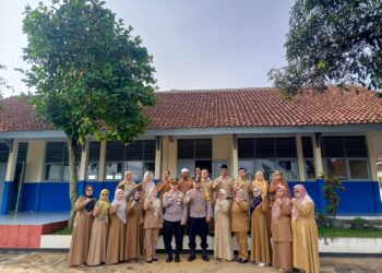 Polsek Mande Sosialisasikan Pencegahan Kenakalan Remaja dan Kambtimas ke Siswa SMP