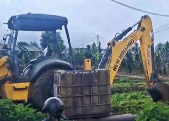 Sita Alat Berat, Warga Kampung Pasircina Tolak Geothermal
