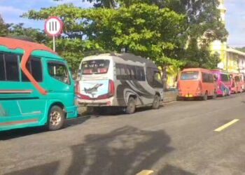 Puluhan Sopir Elf Cisel Sweeping Kendaraan Diduga Travel Bodong, Amankan Tiga Unit Mobil
