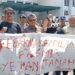 Dukung PN Cianjur Proses Mafia Tanah, Massa Serahkan Spanduk dari Tinta Darah
