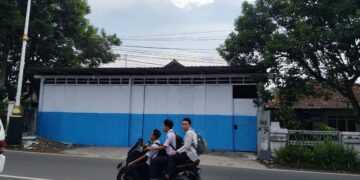 Warga Keluhkan Bau Limbah, DLH Sidak SPPG Sukasari 3 Cilaku