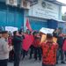 Massa Datangi SPPG Peuteuycondong 1, Gelar Unjuk Rasa Protes Menu MBG Tidak Layak Konsumsi
