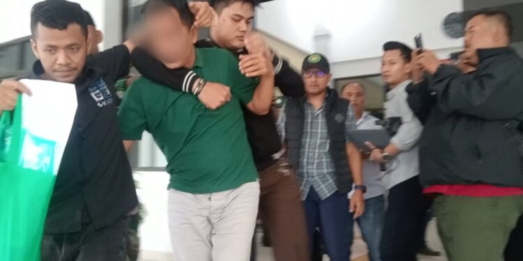 Kejari Cianjur Tangkap Seorang Lelaki Ngaku Jaksa, Tipu Korban Hingga Ratusan Juta Rupiah