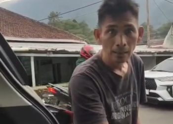 Wisatawan Cekcok dengan Juru Parkir Liar di Kawasan Wisata Cibodas, Rekaman Videonya Viral di Medsos