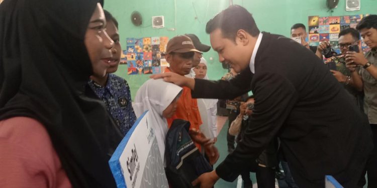Para Kepala Sekolah di Cianjur Urunan untuk Beasiswa, Ada 3.500 Pelajar Penerima Bantuan