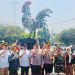 Kapolda Jabar Resmikan Monumen Tugu Knalpot Ayam Pelung di Cianjur