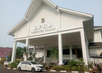 Sopir Ambulans Desa ‘Curhat’ ke DPRD Cianjur, Tugas Berat tapi Tak Punya BPJS