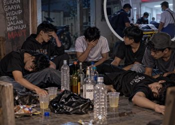 Pesta Miras Oplosan di Cibeber Berujung Maut, Dua Orang Remaja Dikabarkan Meninggal Dunia