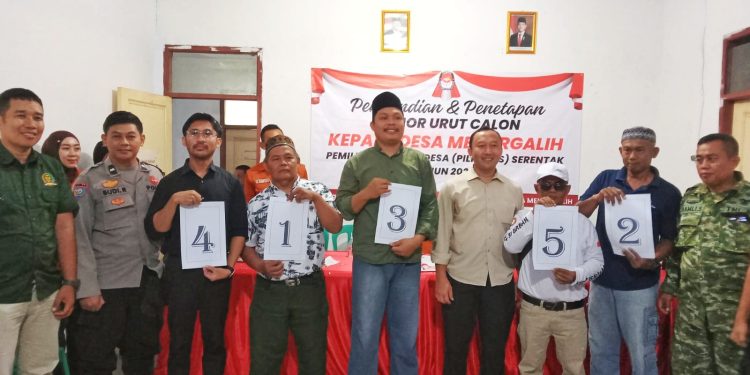 Panitia Pilkades Mekargalih Tetapkan Lima Calon Kades, Camat Ciranjang Turut Menghadiri