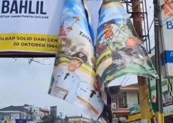 Tegakkan Perda dan Jaga Estetika, Satpol PP Cianjur Tertibkan Ratusan Media Promosi Liar dan Kedaluwarsa